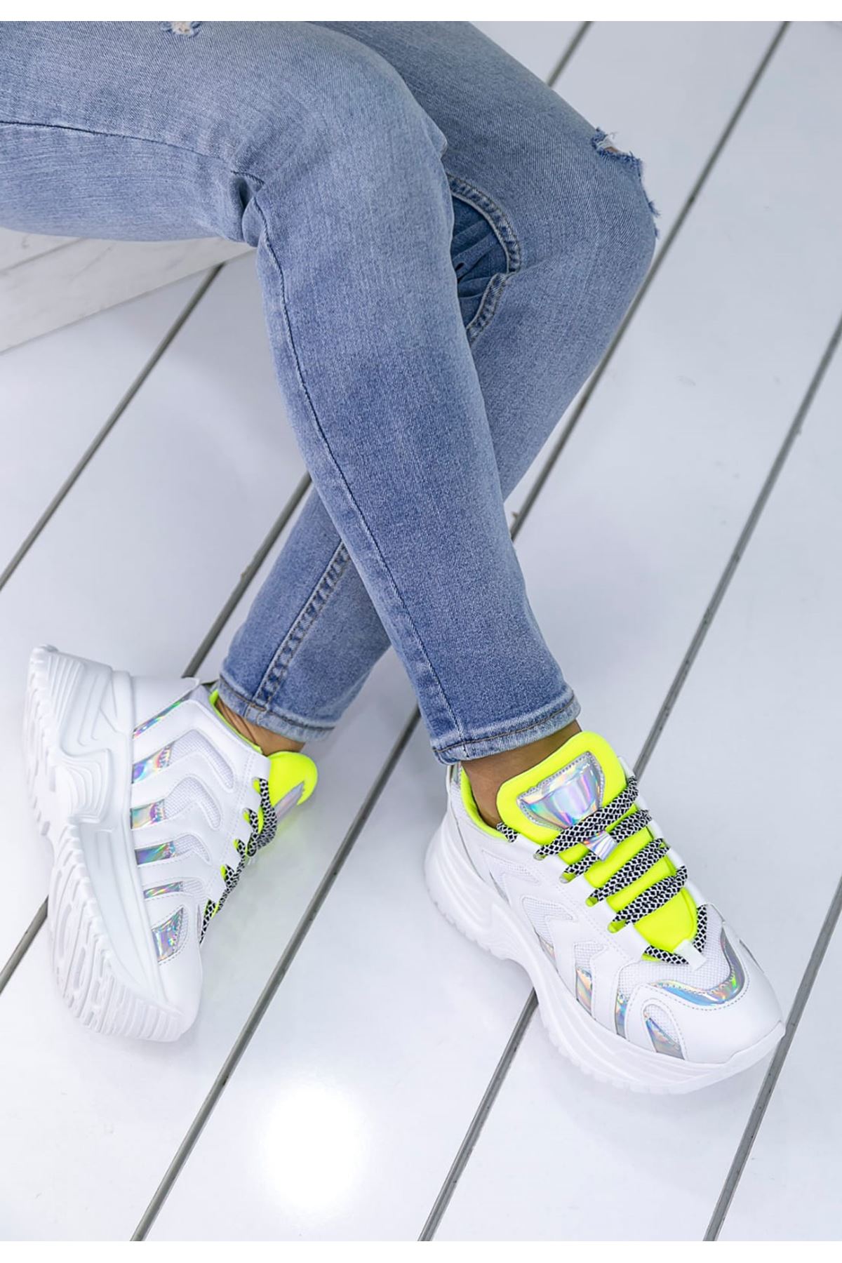 Milo Yeşil Hologram Bağcık Detay Kadın Spor Ayakkabı