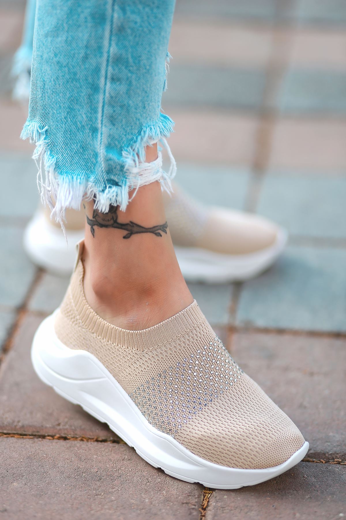 Mile Taş Detaylı Vizon Triko Kadın Spor Ayakkabı