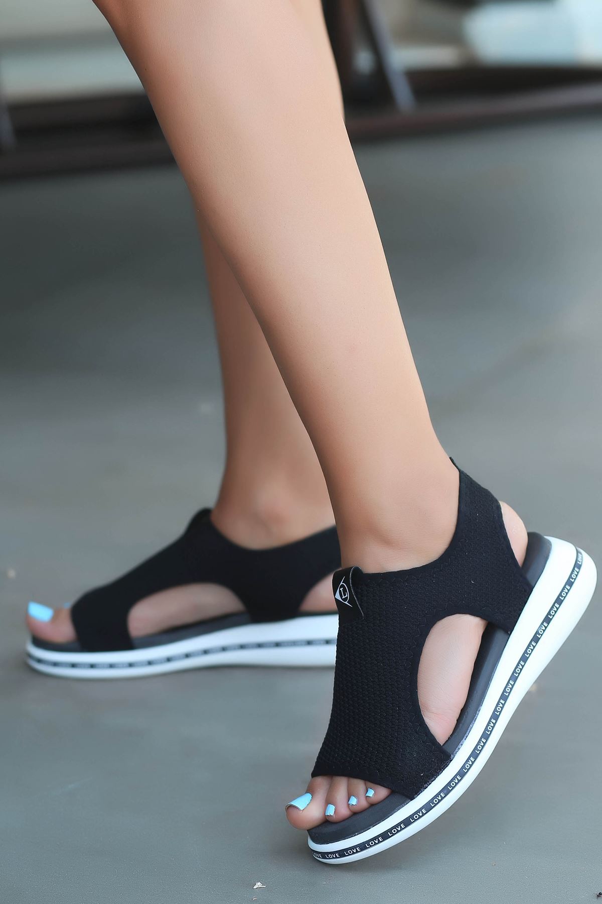 Gözde Likralı Triko Kadın Sandalet Siyah