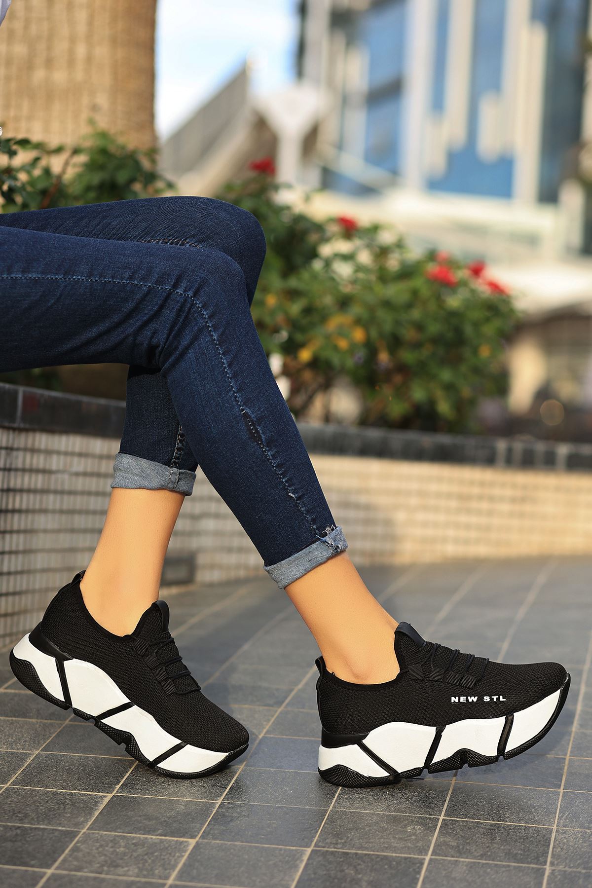 NEW STL Siyah B.T Triko Bağcık Detaylı Kadın Spor Ayakkabı