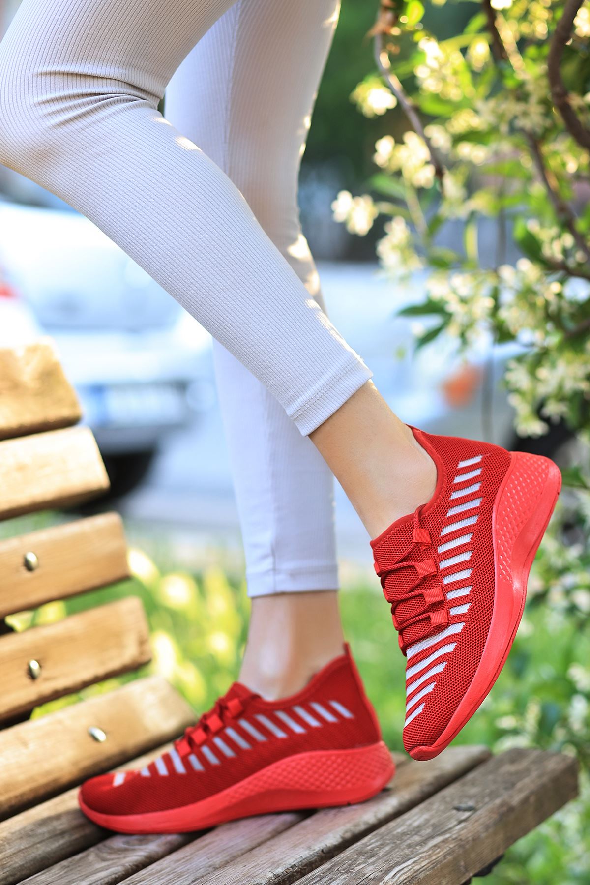 Like Triko File Detay Kırmızı Spor Ayakkabı
