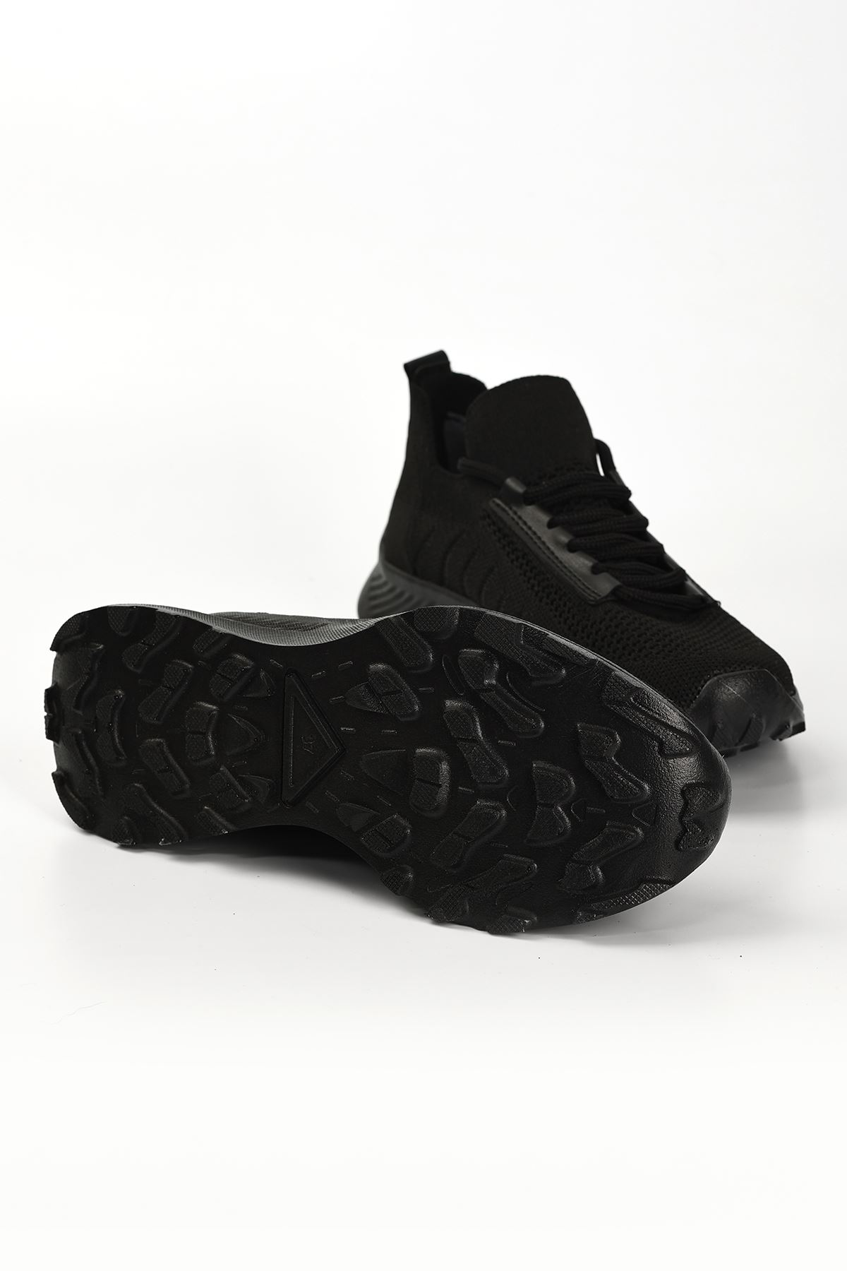 Bolonya Bağcık Detay Triko Kadın Spor Ayakkabı Siyah