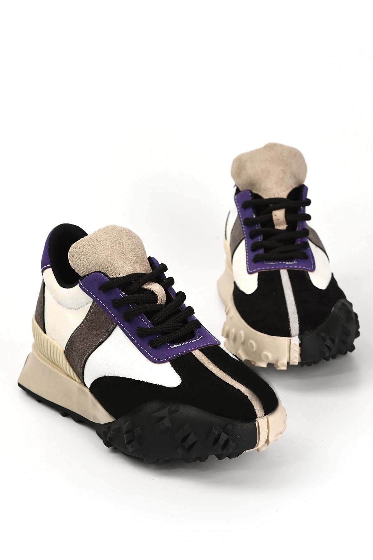 Spark Mor Parçalı Bağcık Detaylı Siyah Süet Kadın Spor Ayakkabı