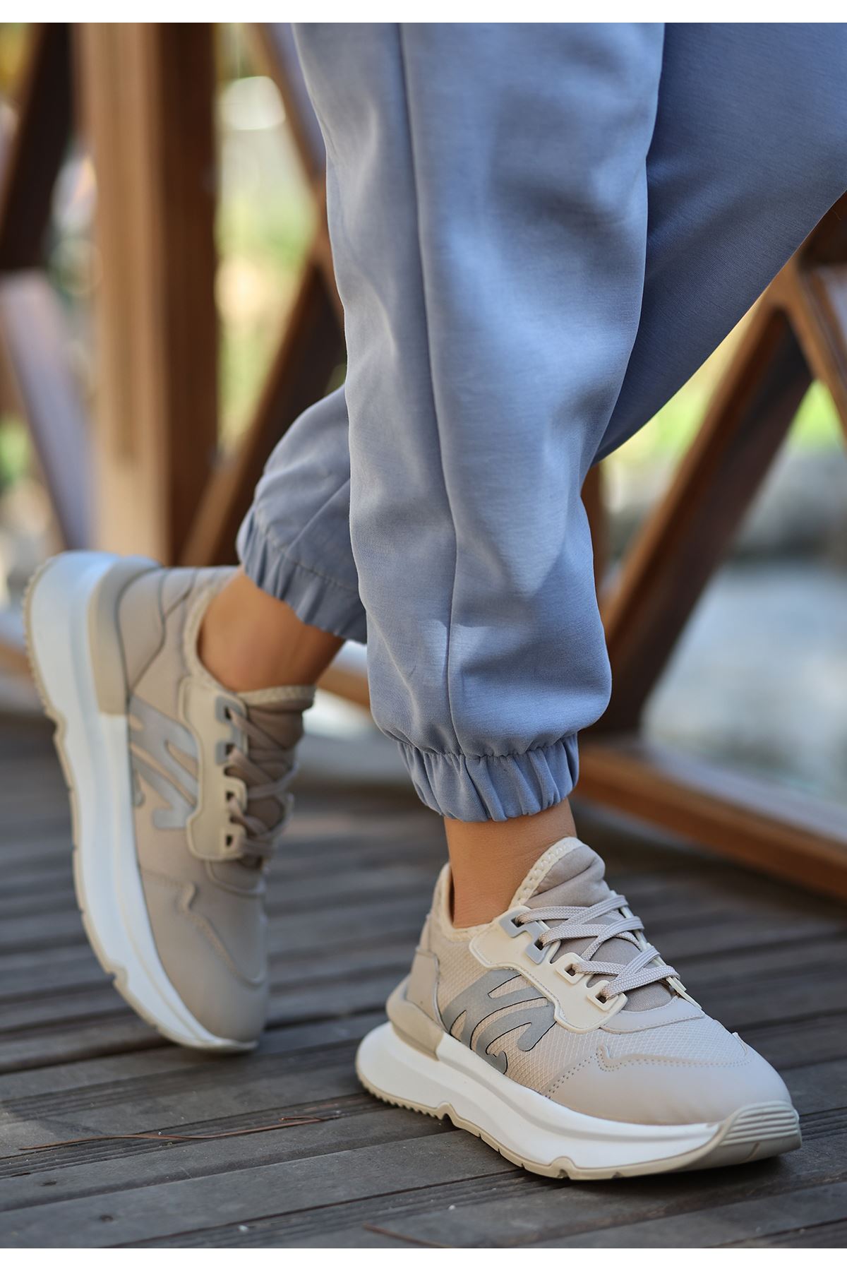 Salamanca Mat Deri Fileli Bağcıklı Kadın Sneakers Spor Ayakkabı Ten