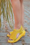 Merne Taş Detaylı Triko Sarı Kadın Sandalet  